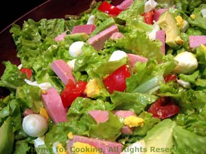 Salad with Mozzarella and Ham