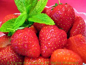 resh Strawberries with Balsamic Vinegar